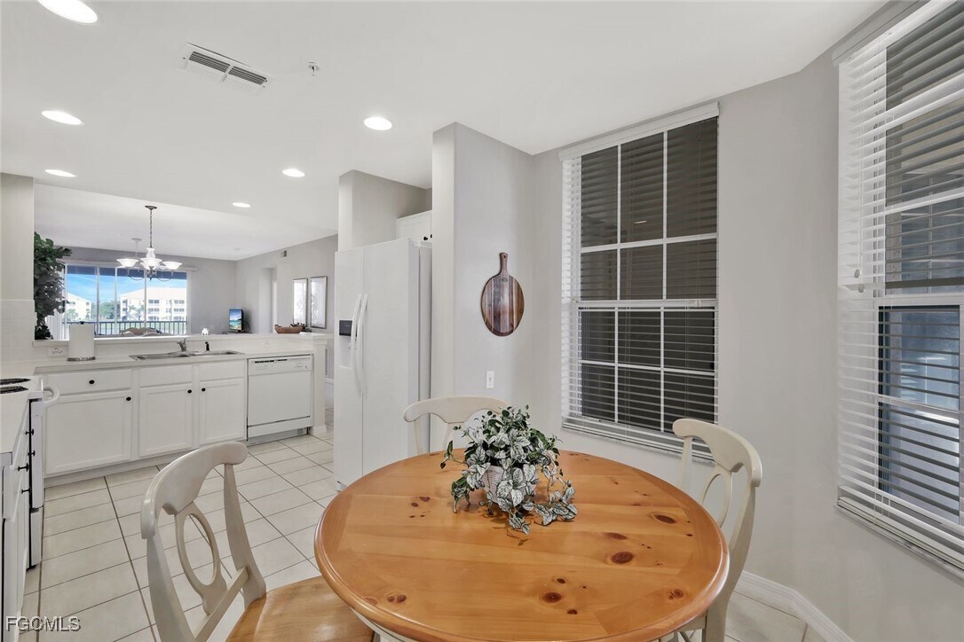 Primary Photo - 17040 Willowcrest Way