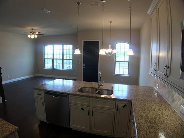 Building Photo - 6156 Rilla St