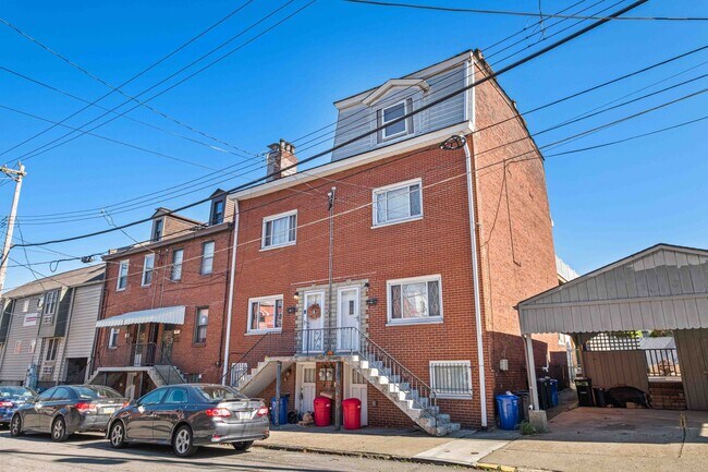 Building Photo - 43-45 S. 13th Street