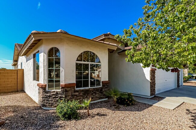 Building Photo - 7313 W Ellis St