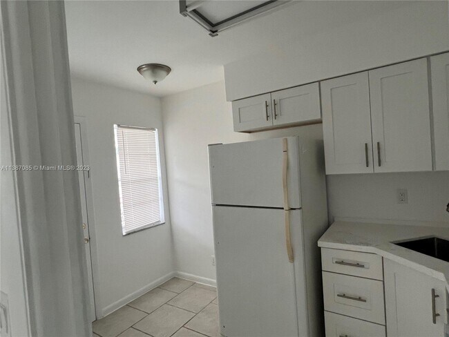 Foto del edificio - 1100 Atlantic Shores Blvd