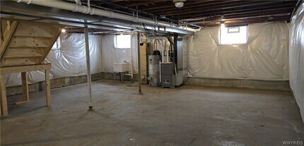 Building Photo - 2655 Sheridan Dr