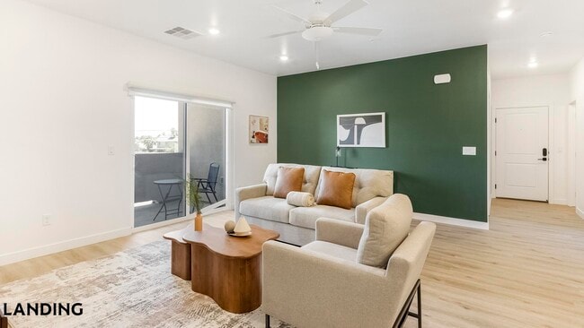 Building Photo - 2555 N Rancho Dr