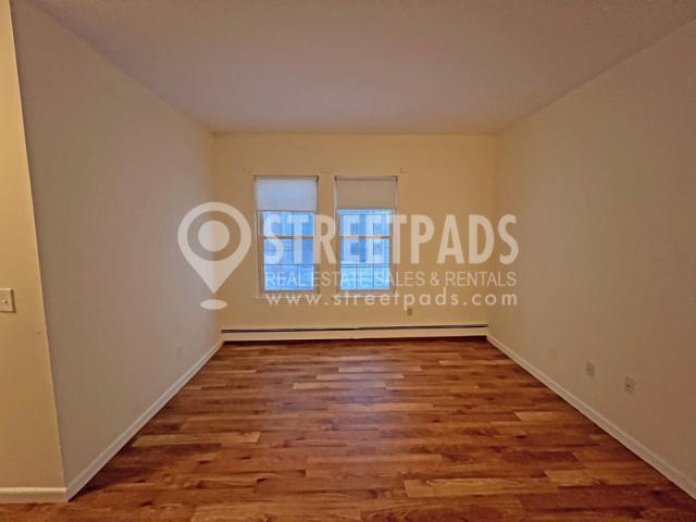 Building Photo - 1 bedroom in Boston MA 02130