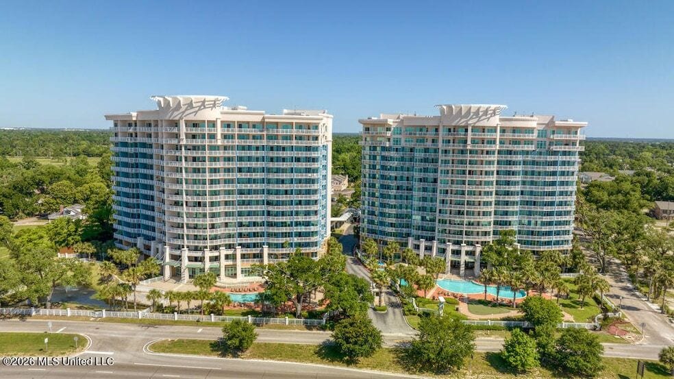 Photo - 2228 BEACH Dr Unit Unit 1002