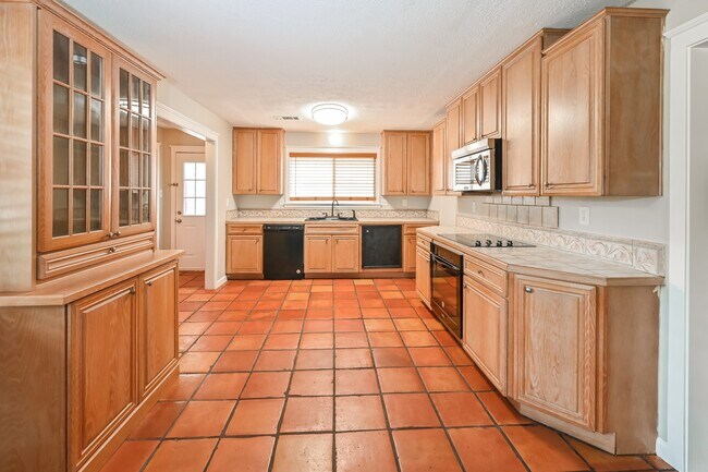 Foto del edificio - 4003 Chapel Square Dr