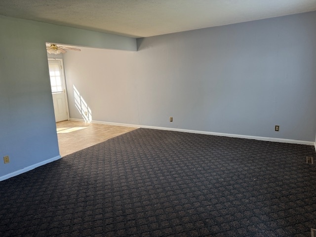 Building Photo - 7 Rolling Meadows