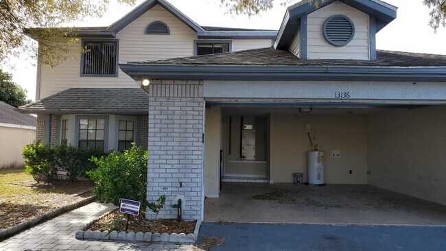 Building Photo - 13136 Los Angeles Woods Ln