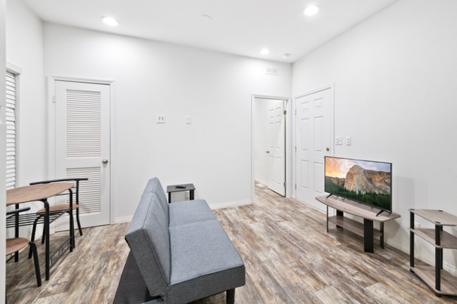 Foto del edificio - 35312 Santa Fe St