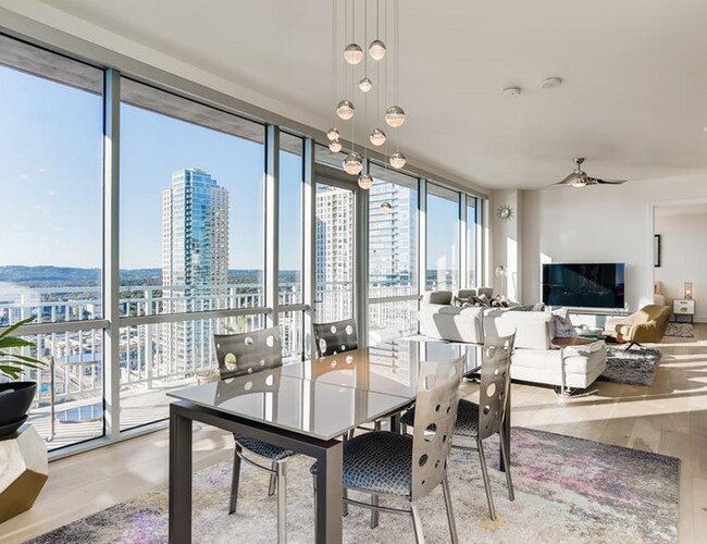 Foto del edificio - 222 West Ave