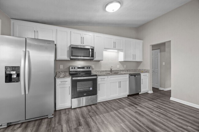 Foto del edificio - Now Available for Rent in Norfolk!