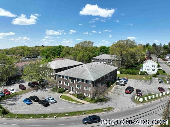 Foto del edificio - 134 Willard St