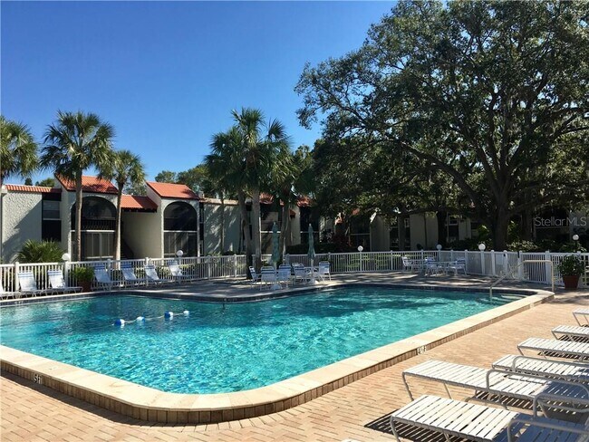 Foto del edificio - 3213 S Beneva Rd