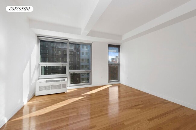 Building Photo - 181 E 119th St