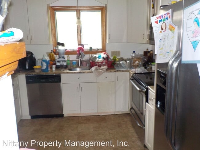 Building Photo - 3 br, 1.5 bath House - 1324 Linn Street