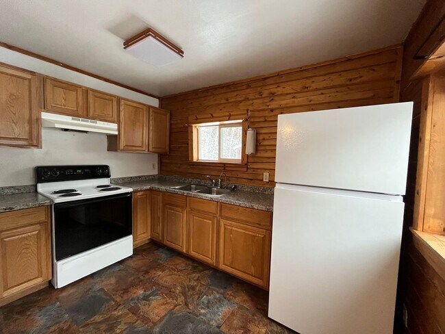 Foto del edificio - Pet friendly 2 bedroom cabin for rent in N...