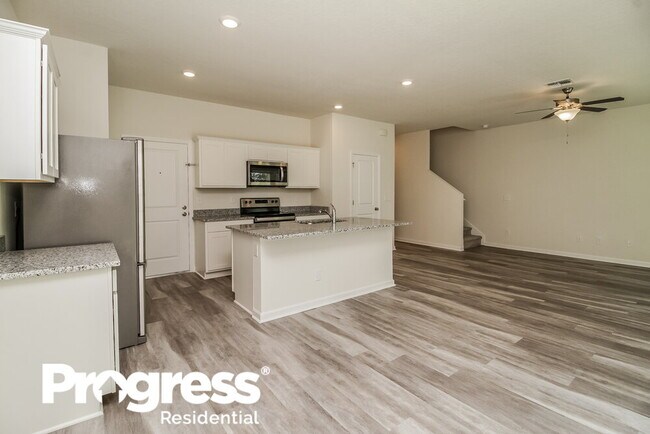 Building Photo - 2072 Cades Cove Way