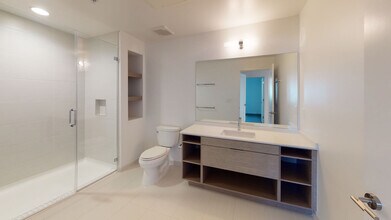 Interior Photo - Verve