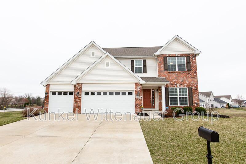 Foto principal - 2724 Ambridge Dr
