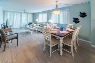 Building Photo - 270 Naples Cove Dr