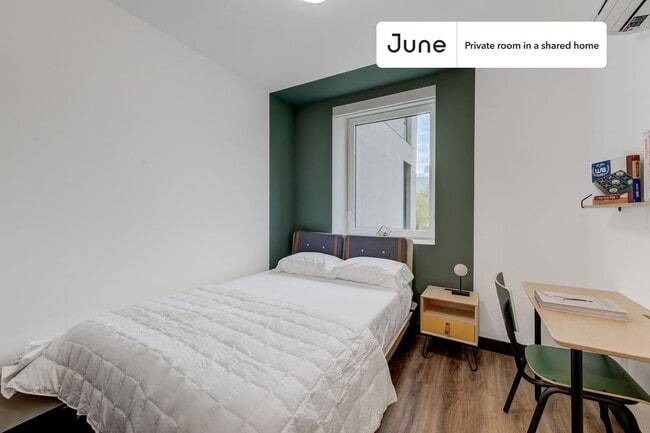 Foto del edificio - Trendy Private ROOM in Williamsburg