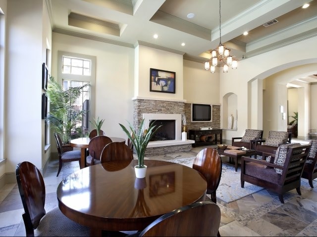 Interior Photo - MAA Wells Branch