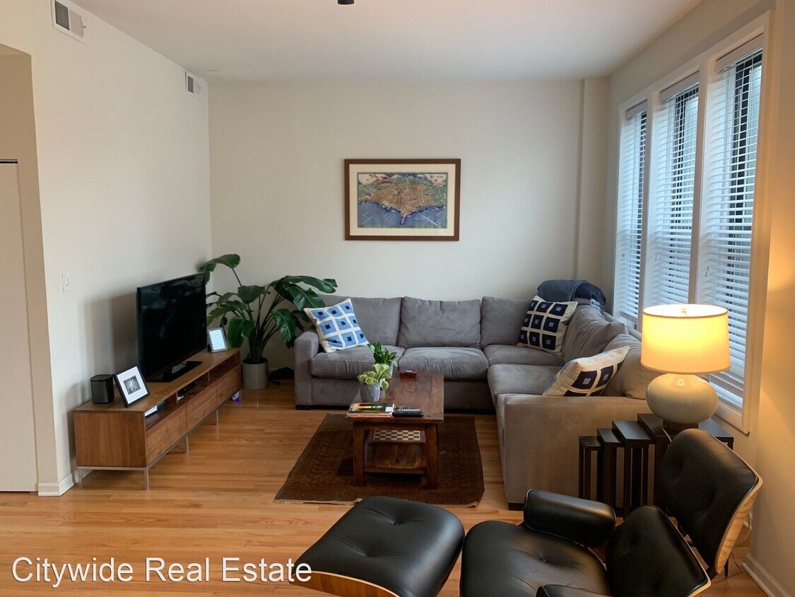 Foto principal - 1003 W Armitage Ave