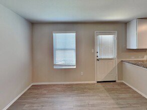 Building Photo - 7327 Plata Cir