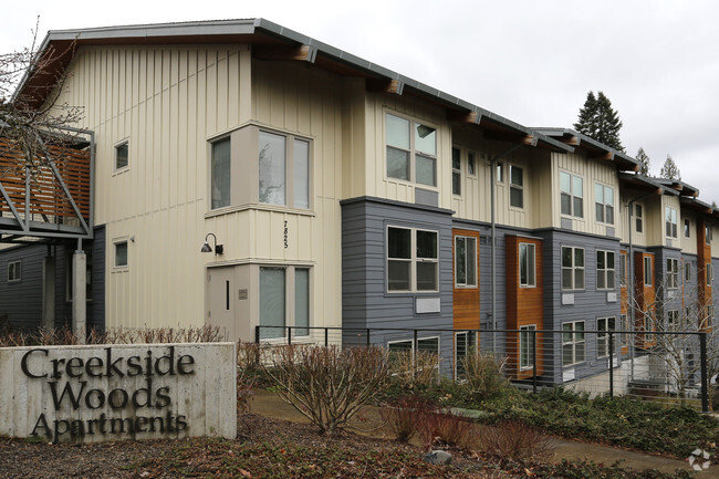 Building Photo - Creekside Woods