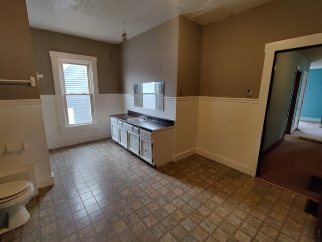 Foto del edificio - 3-113 N Tompkins St