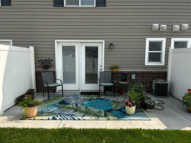 Patio privado - 570 Pheasant Ridge Dr
