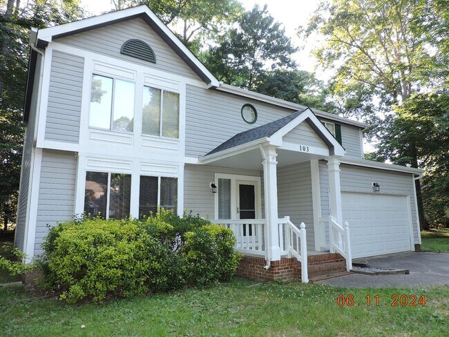 Building Photo - Call Office 804-642-2106 linda@vacosold.com
