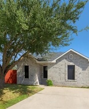 Building Photo - 16 San Martin St