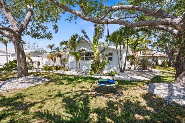 Foto del edificio - 10001 S Yacht Club Dr