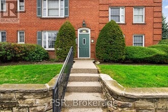 Building Photo - 1325 Bayview Ave