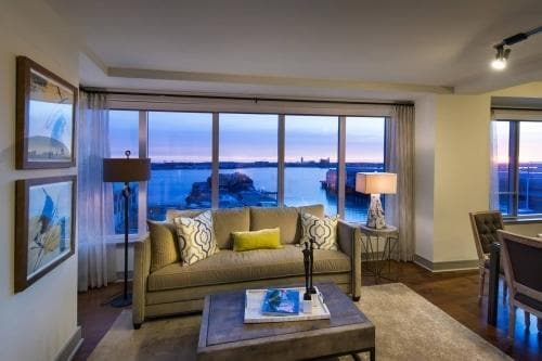 Building Photo - 2 bedroom in Seaport District MA
