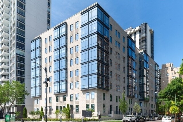 Foto principal - 61 E Banks St