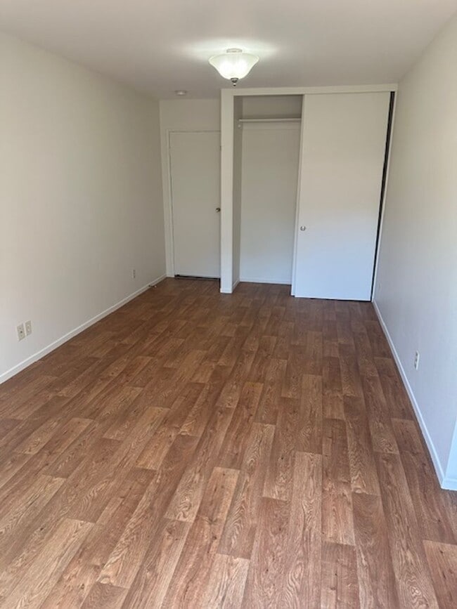 Building Photo - 1 Bedroom in Goleta
