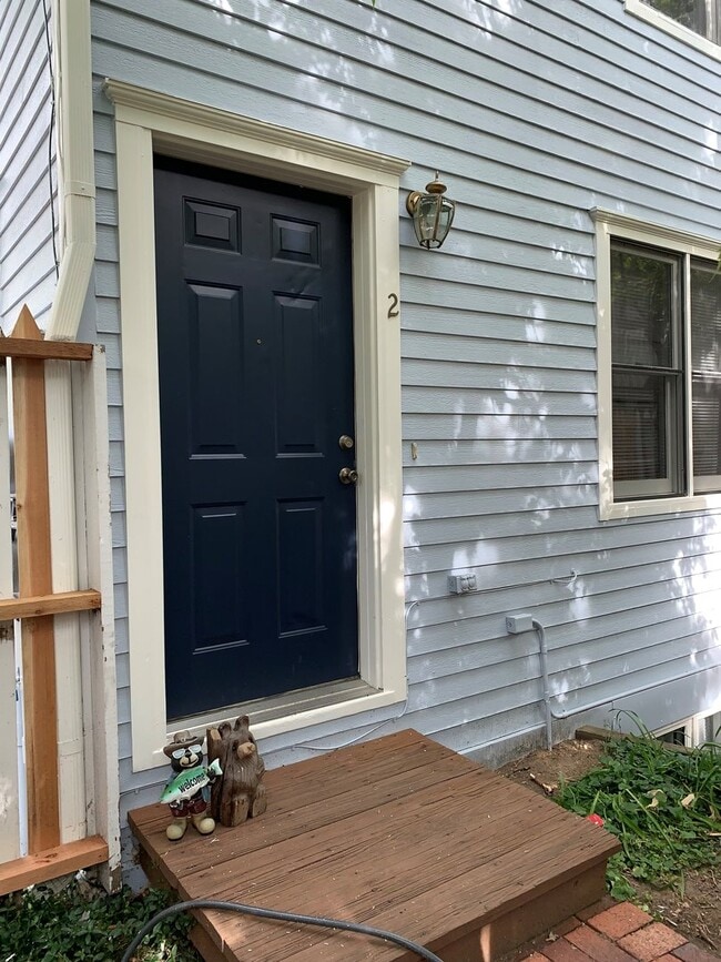 Photo - 2321 Grove St Apartment