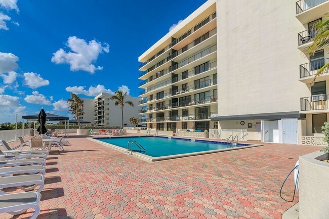 Building Photo - 3460 S Ocean Boulevard 312