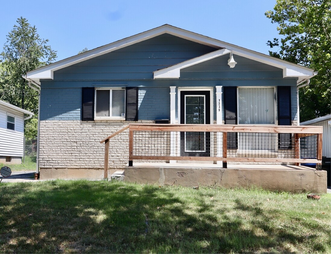 Photo - 1239 Peggy Ct (St. Louis, MO)