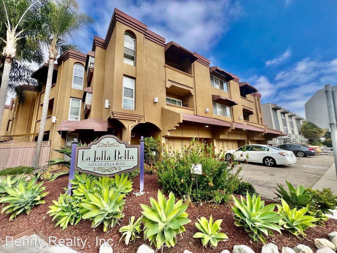 Primary Photo - 1 br, 1 bath House - 5051 La Jolla Blvd. #110