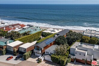 Building Photo - 23812 Malibu Rd