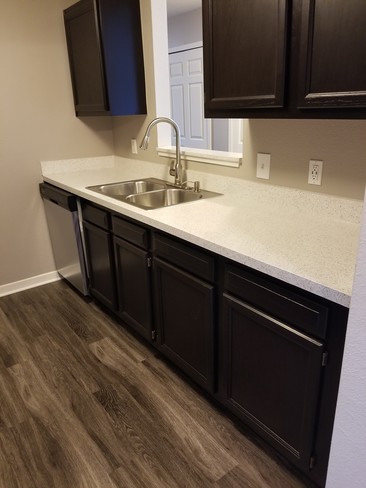 Tier #2 Kitchen - Westbrook Apartments