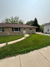 Building Photo - 8205-8207 Antioch Rd