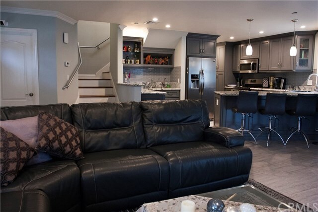 Foto del edificio - 500 Harbor Woods Pl