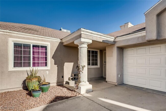 Foto del edificio - 1960 Whiton St