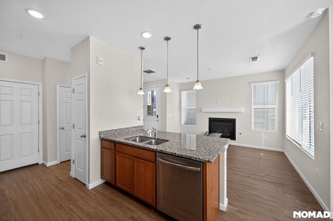 Foto del edificio - 5755 S Buchanan Ct