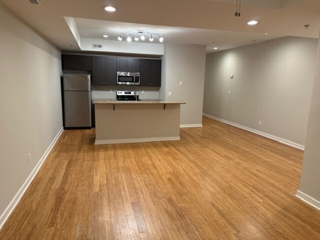 Building Photo - 2030 E Dauphin St