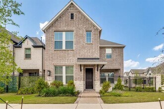 Building Photo - 709 Morning Dove Ln